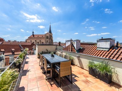 Apartment with Prague view and own terrace