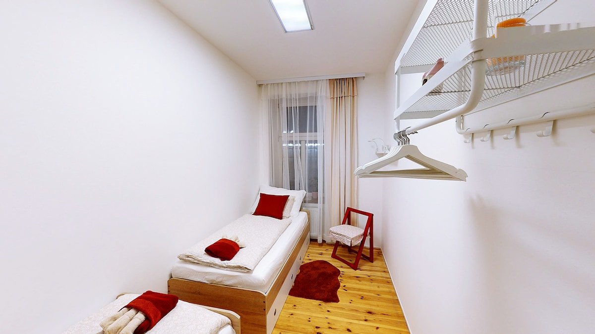 Apartment Wood gallery image 4