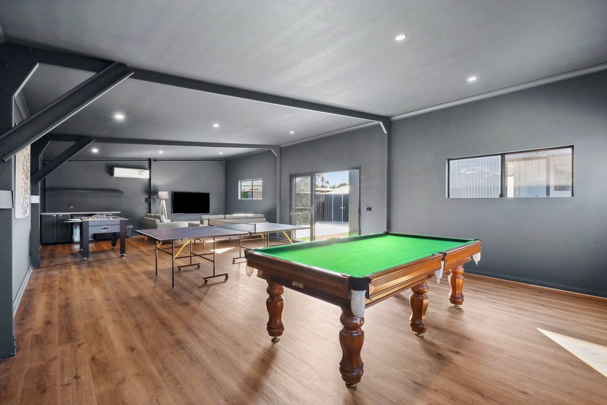 The Absolute Beach Escape | Paradise for 21