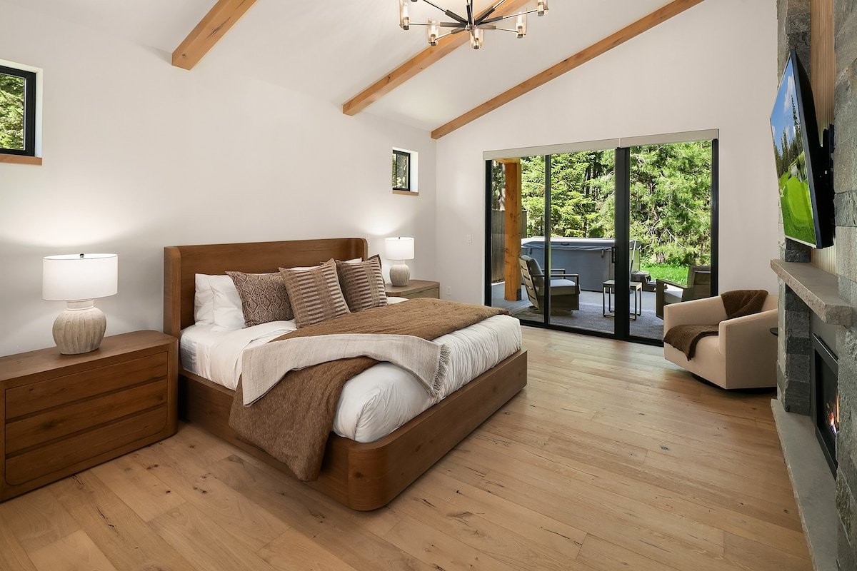 Exquisite Spa Inspired Retreat! Wet Sauna Room*gar gallery image 2