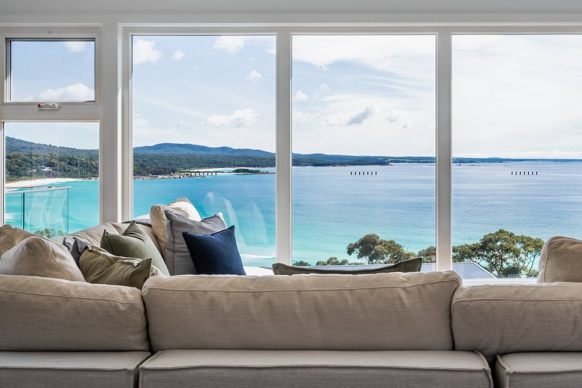 The Lookout Bay of Fires gallery image 5