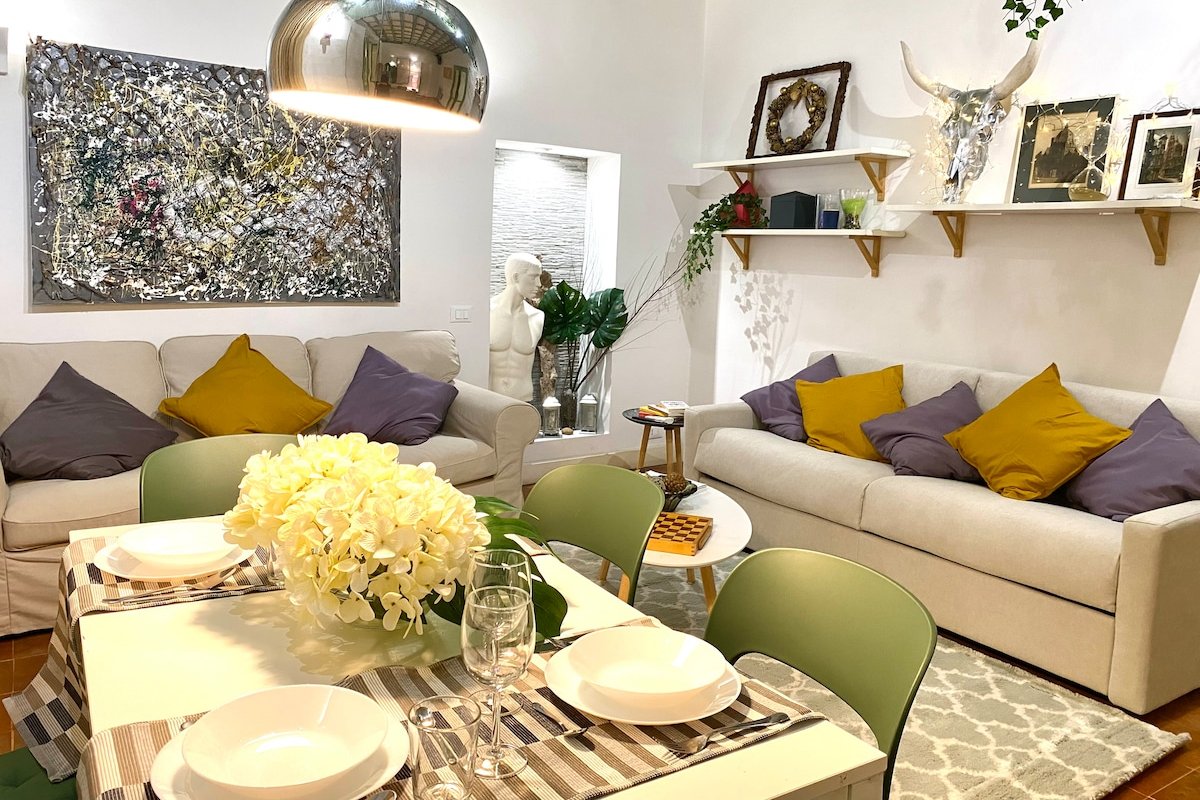 Pantheon Ancient Rome Apartment gallery image 2