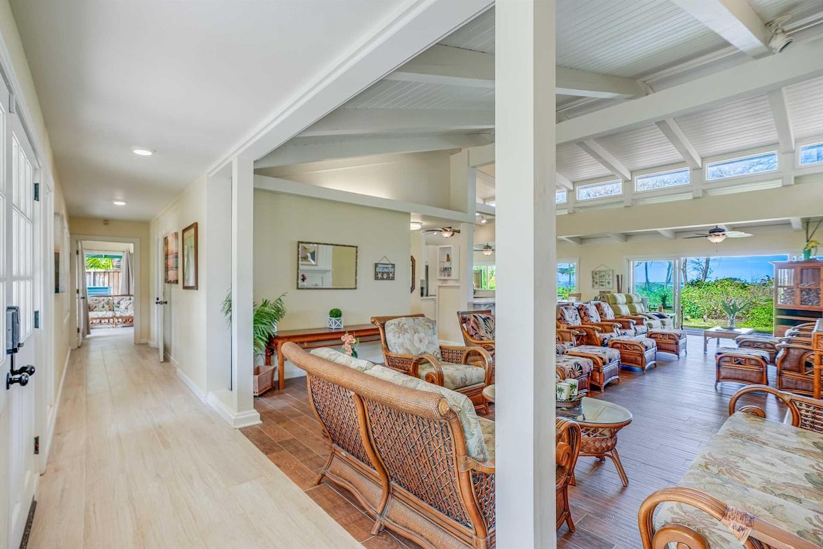 6br – Refreshed & Large Ocean View Home for large gallery image 2