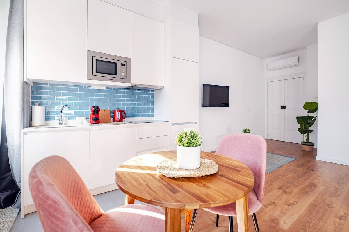 House Steps from Porto’s Best Attractions gallery image 3