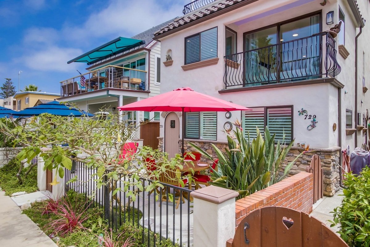 Mission Tides 3 | 6BR Mission Beach Rooftop Deck gallery image 3