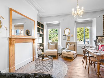 55 DAVEY Townhouse 1 Salamanca on your doorstep