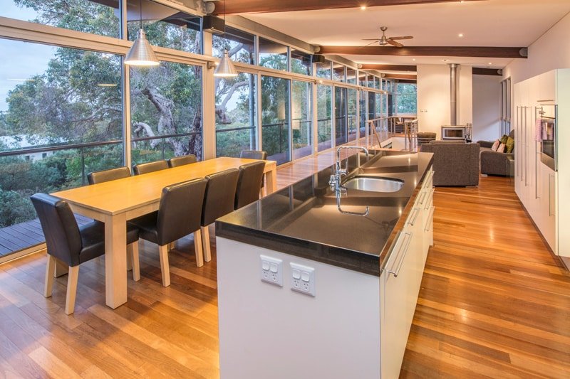 Eagle Bay View gallery image 3