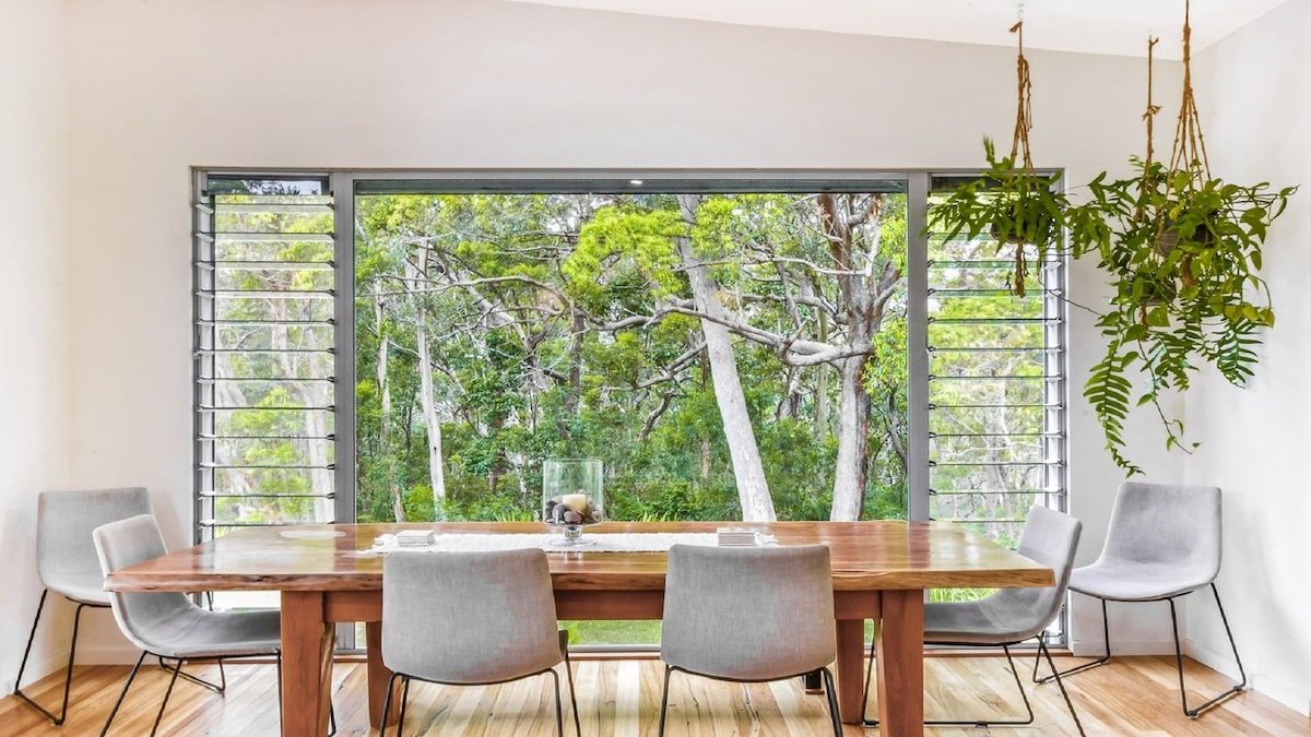 Rainforest Tranquility @ Elizabeth Beach gallery image 2