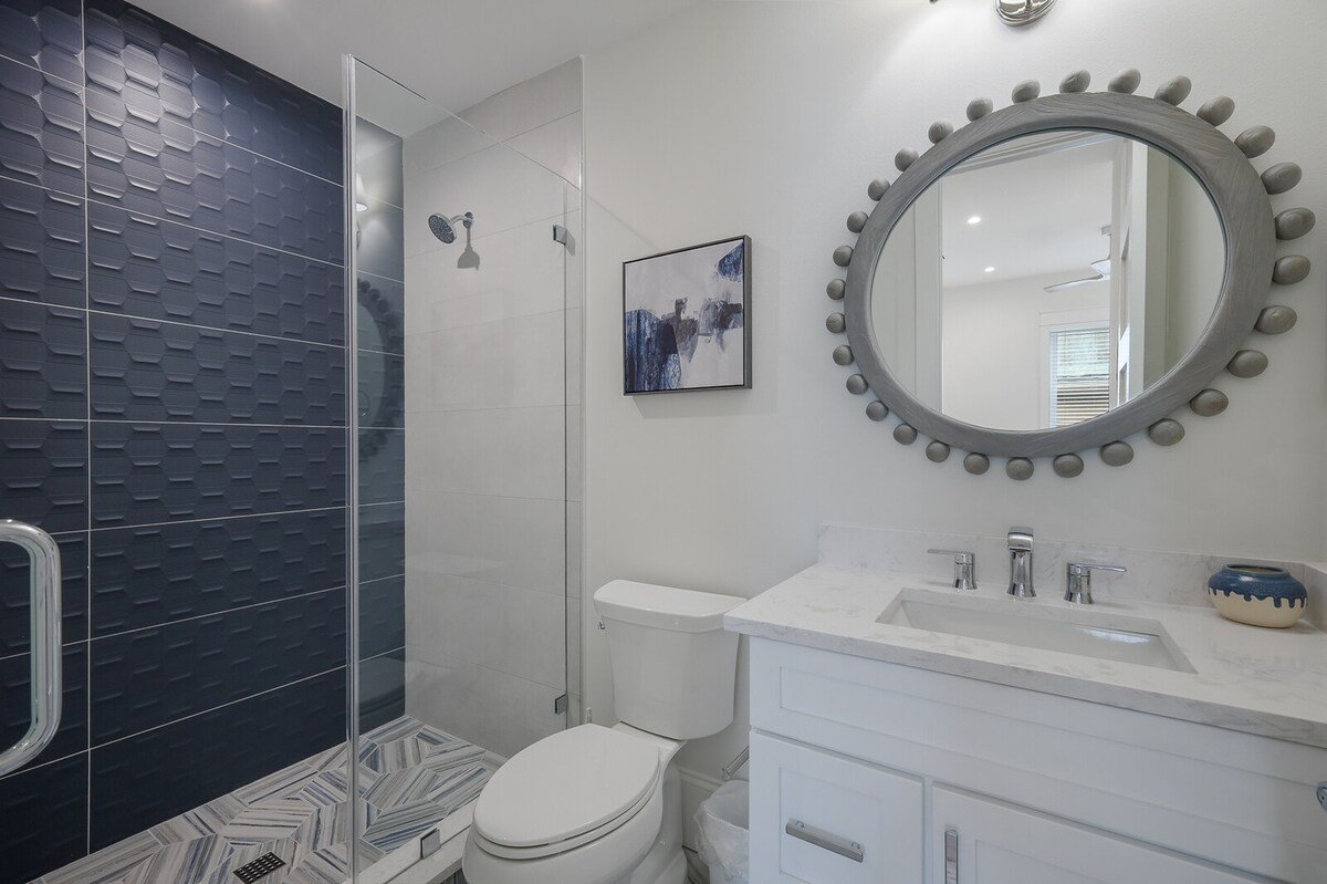 Private Pool and Game Room! – Boundless Waves gallery image 4