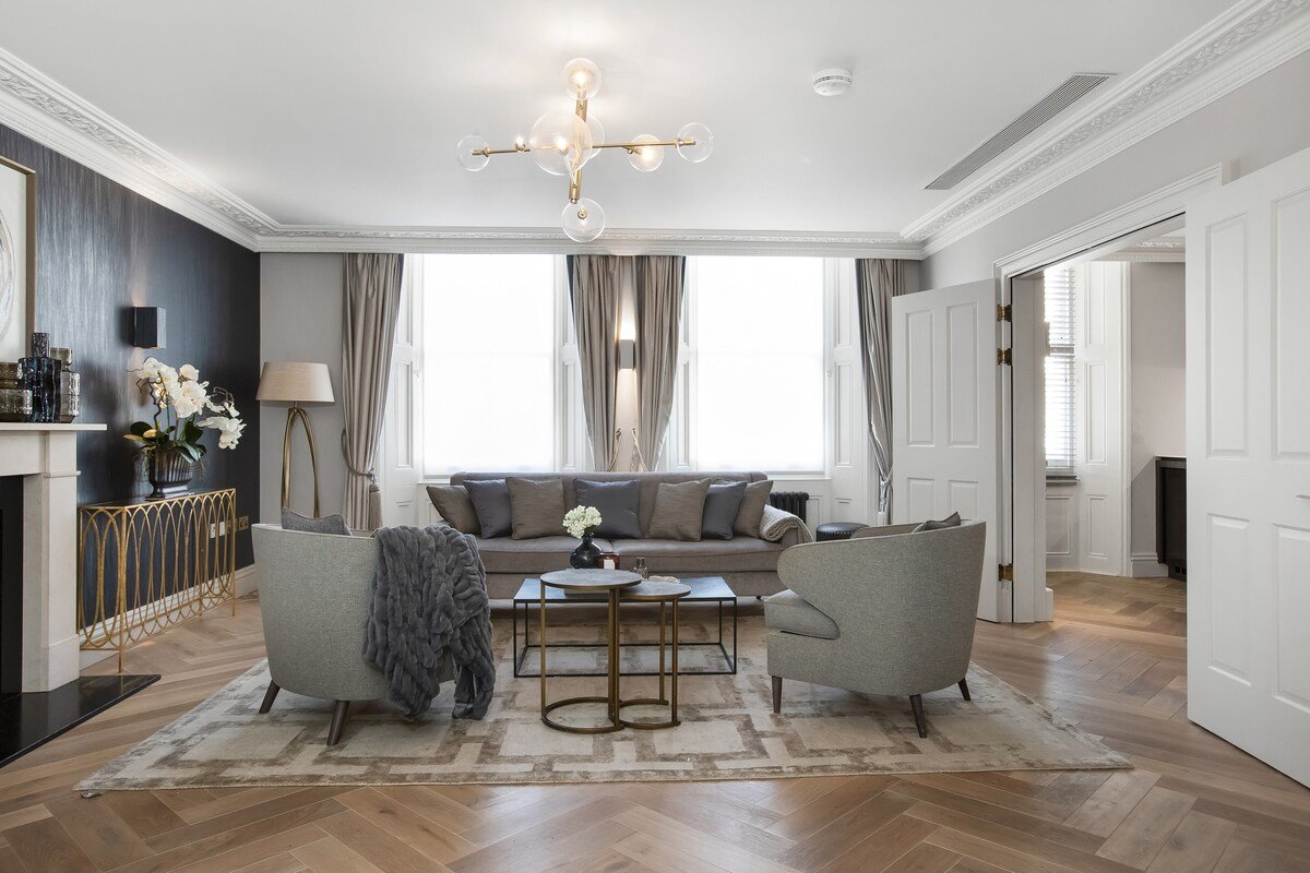 Luxurious Penthouse – Hyde Park- Air Con gallery image 5