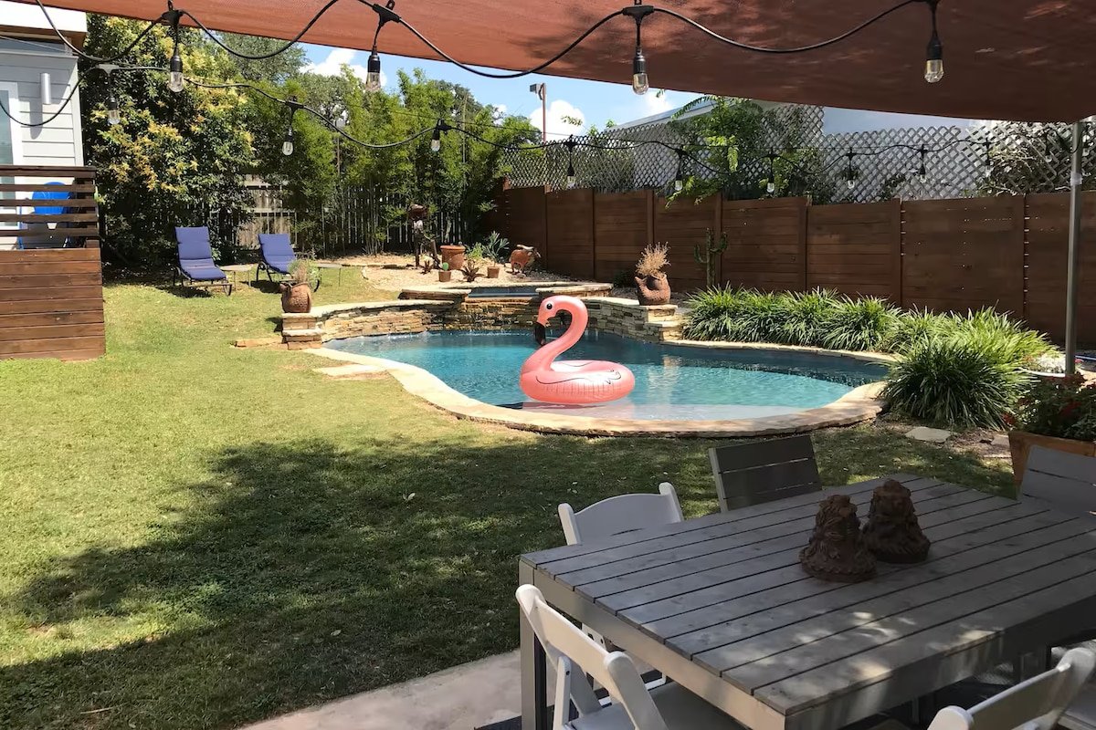 Fun Pool&Spa SoCo Oasis w/Casita gallery image 3