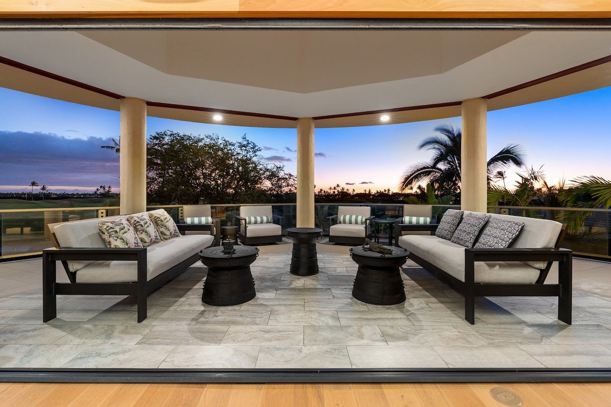 “Hale Mele 2” Pool/Hot tub, Golf Cart, E-bikes gallery image 5