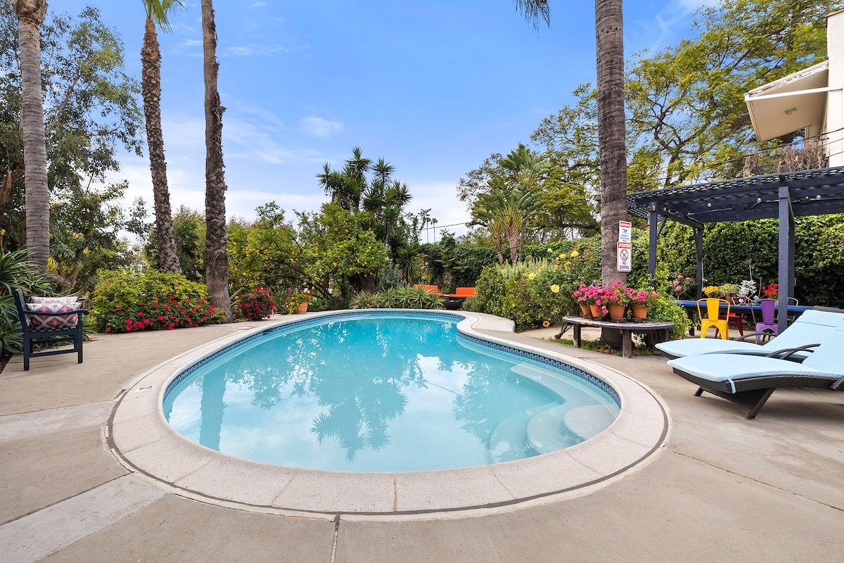 St. George Tranquil Escape w/ Pool + Firepit gallery image 2