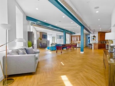 The Colorado – Extravagant Downtown Loft 3800 sqft