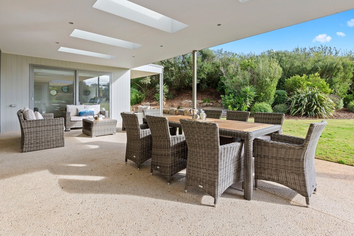 Coastal Chic gallery image 3