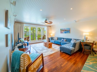 Stunning Corner Villa, Ocean Views From Every Bed