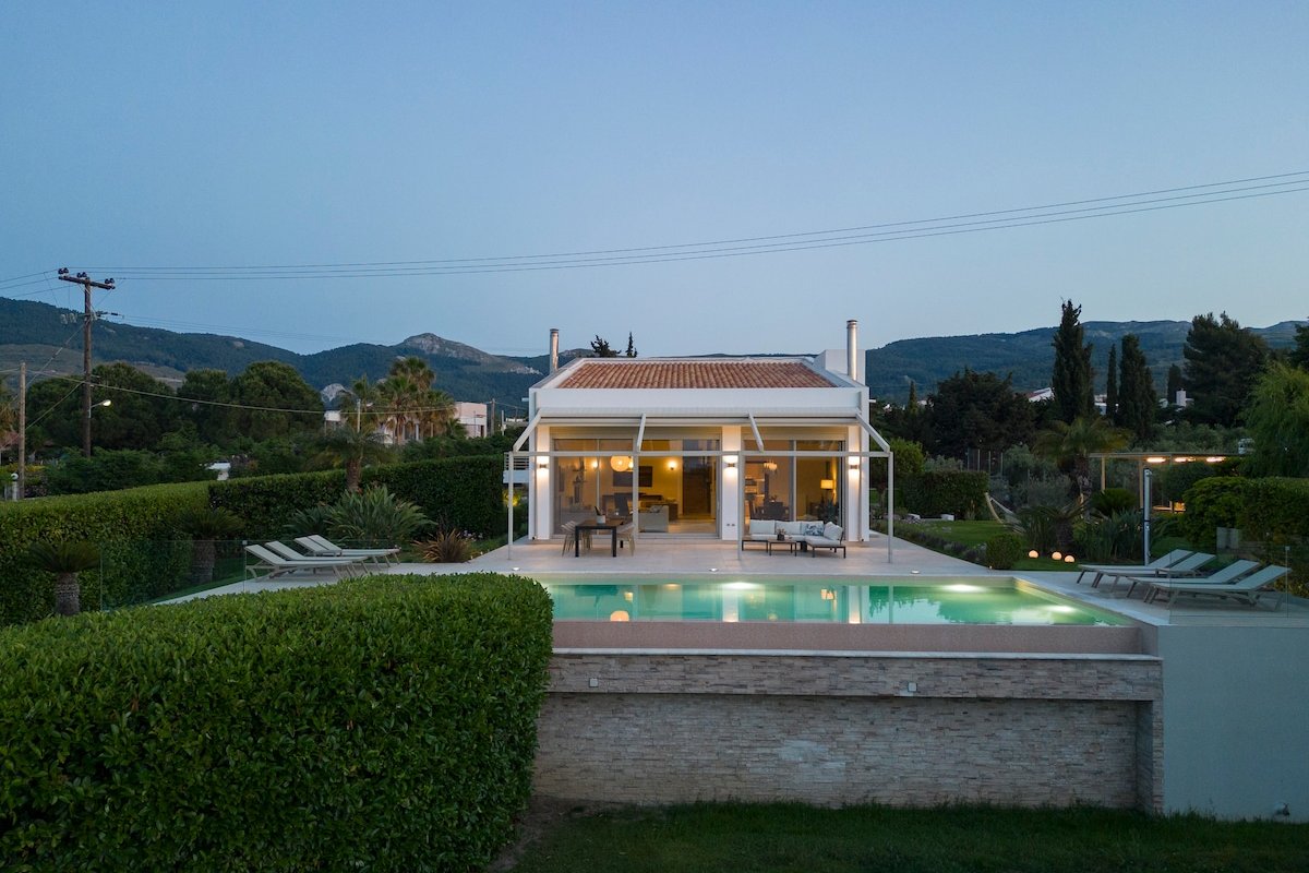 Phillyrėa Luxury Villas•Superior Dåphne 4 bedrooms gallery image 3