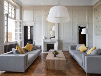 298 years & 160 s-m of History resurrected