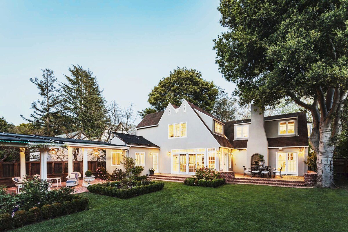 EXQUISITE PALO ALTO HOME | LOVELY ENGLISH GARDENS gallery image 3