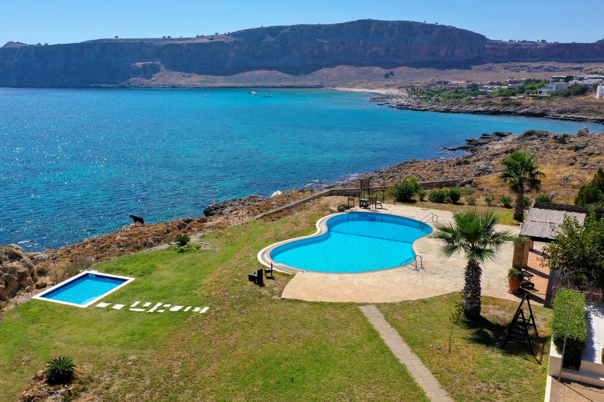 Amazing beachfront villa with private pool- Lindos