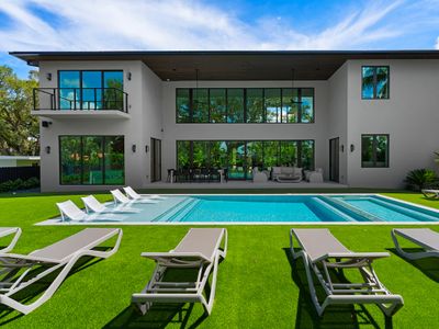 Gorgeous 9BR Villa Jasper