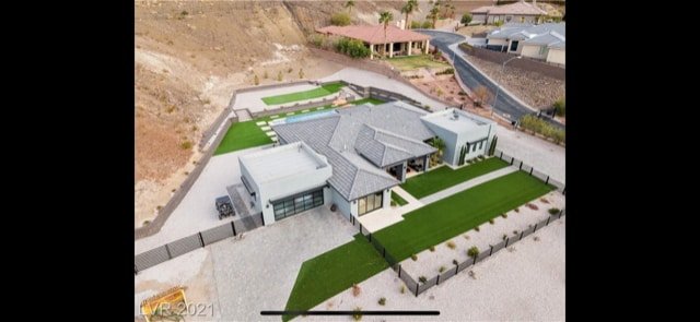 Fully Furnished Henderson Hideaway by Lake LV gallery image 5