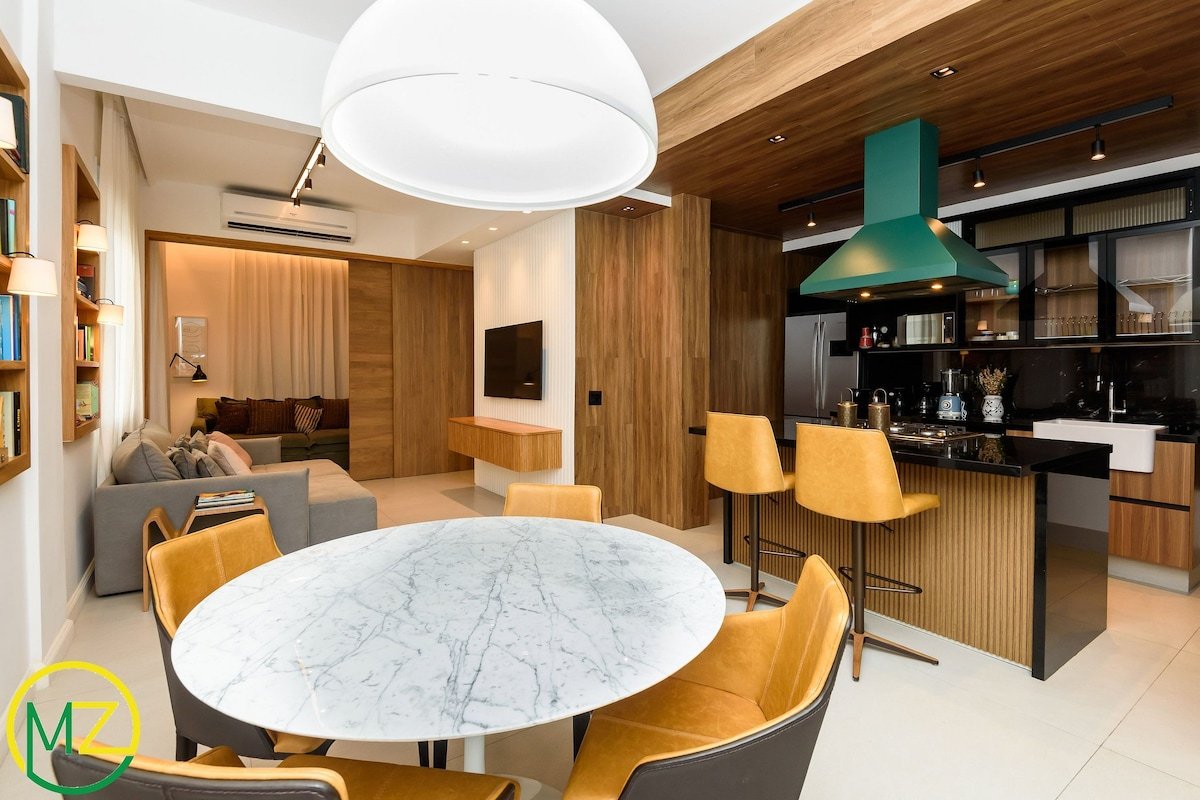 Luxurious 2 bedrooms facing Ipanema beach gallery image 2