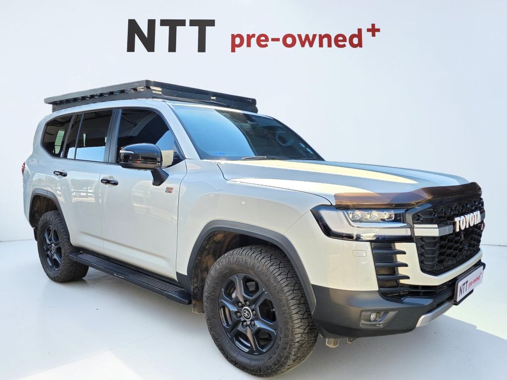 TOYOTA LANDCRUISER 300 V6 3.3D GR-S for Sale in South Africa