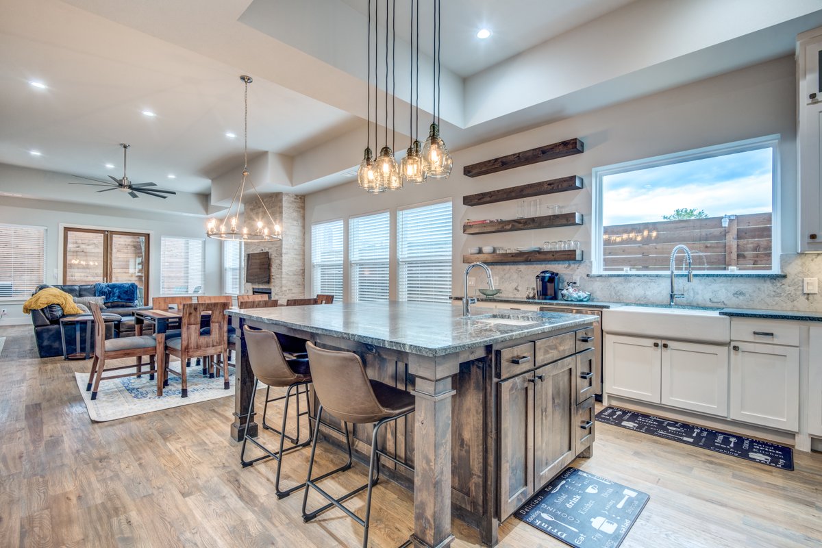 Modern Duplex Mins to DT I Great for Large Groups!