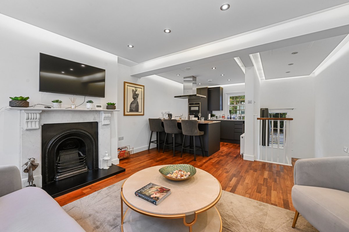 Prime Knightsbridge 3 Bedroom Townhouse