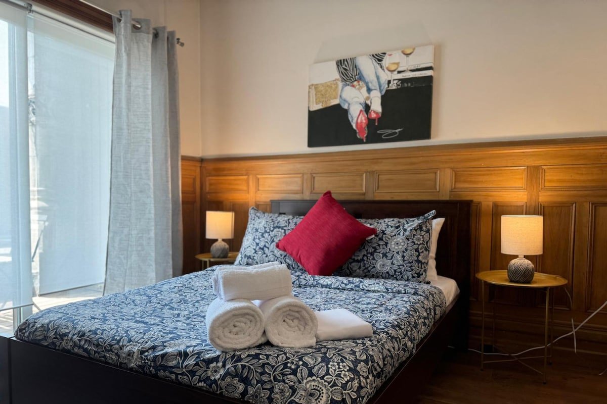 Montreal’s Grande Prestige! Big Groups & Nightlife gallery image 4