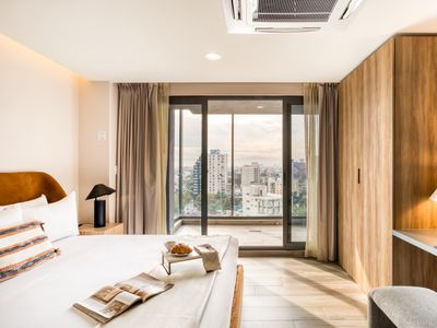 Hard-to-find 2BR Balcony Apt | Gym+Terrace & More