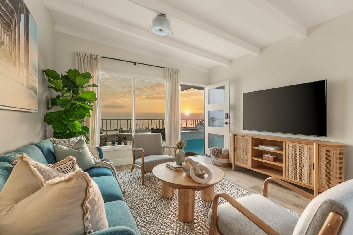 Oceanview Suite | Balcony | Steps from the Beach
