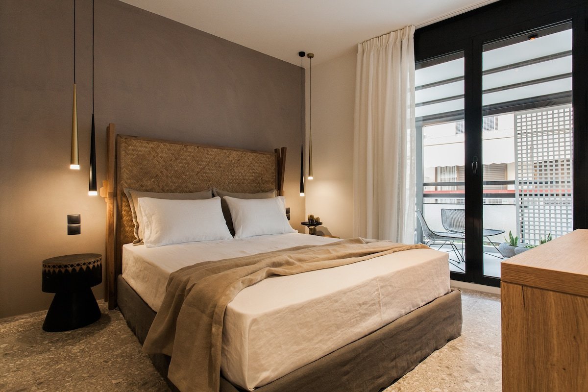 Heated plunge pool, top floor Syntagma apartment gallery image 5