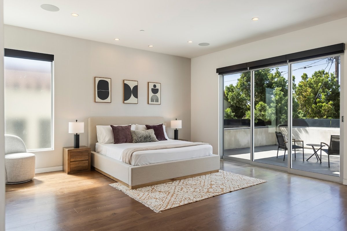 West Hollywood Haven: Pool, Chef’s Kitchen & More gallery image 2