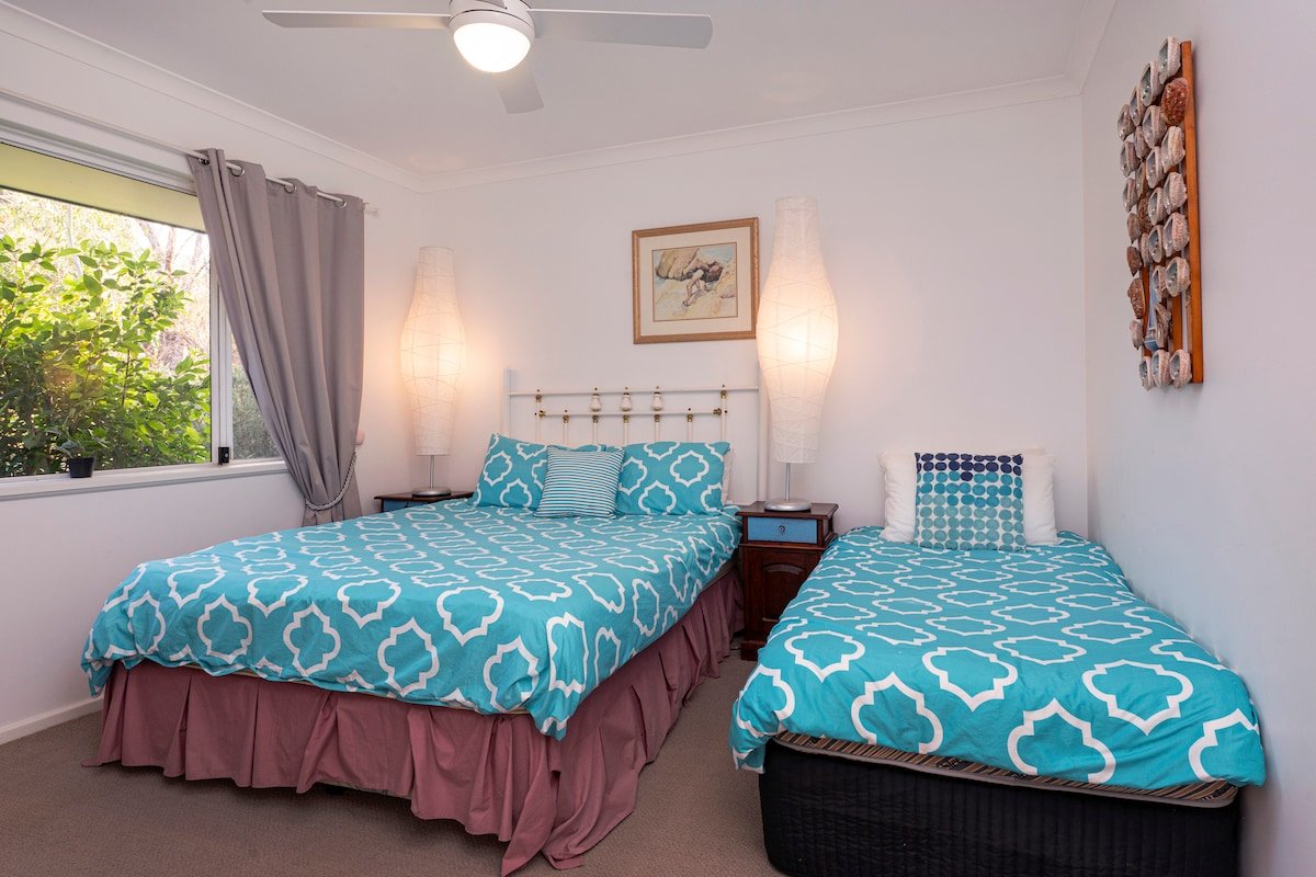 Beach Retreat – Family Friendly gallery image 4