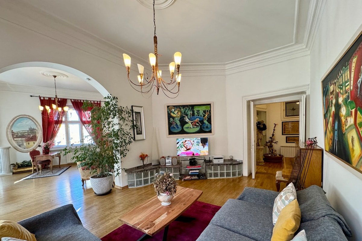 River View Apartment, a step from Charles Bridge gallery image 5