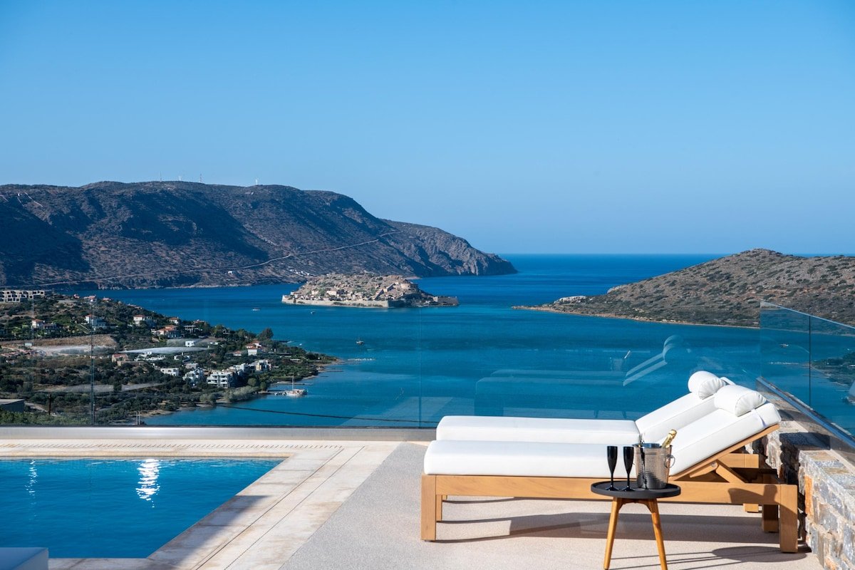 Scenic Views of Sea & Spinalonga, pool and gym! gallery image 2