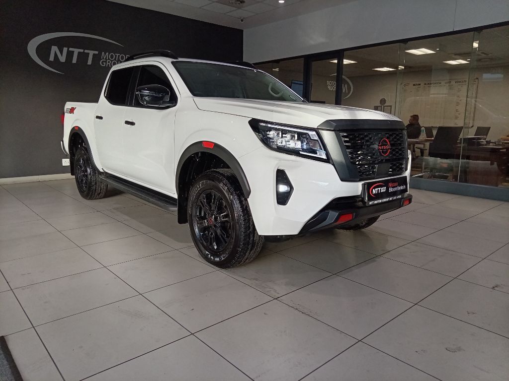 NISSAN NAVARA 2.5DDTI PRO-2X  for Sale in South Africa