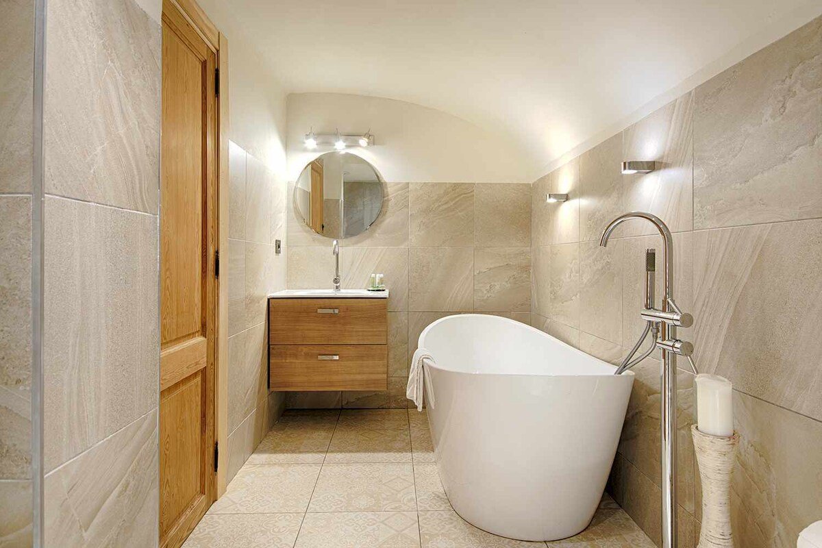 Roure (2-8 pax) gallery image 4