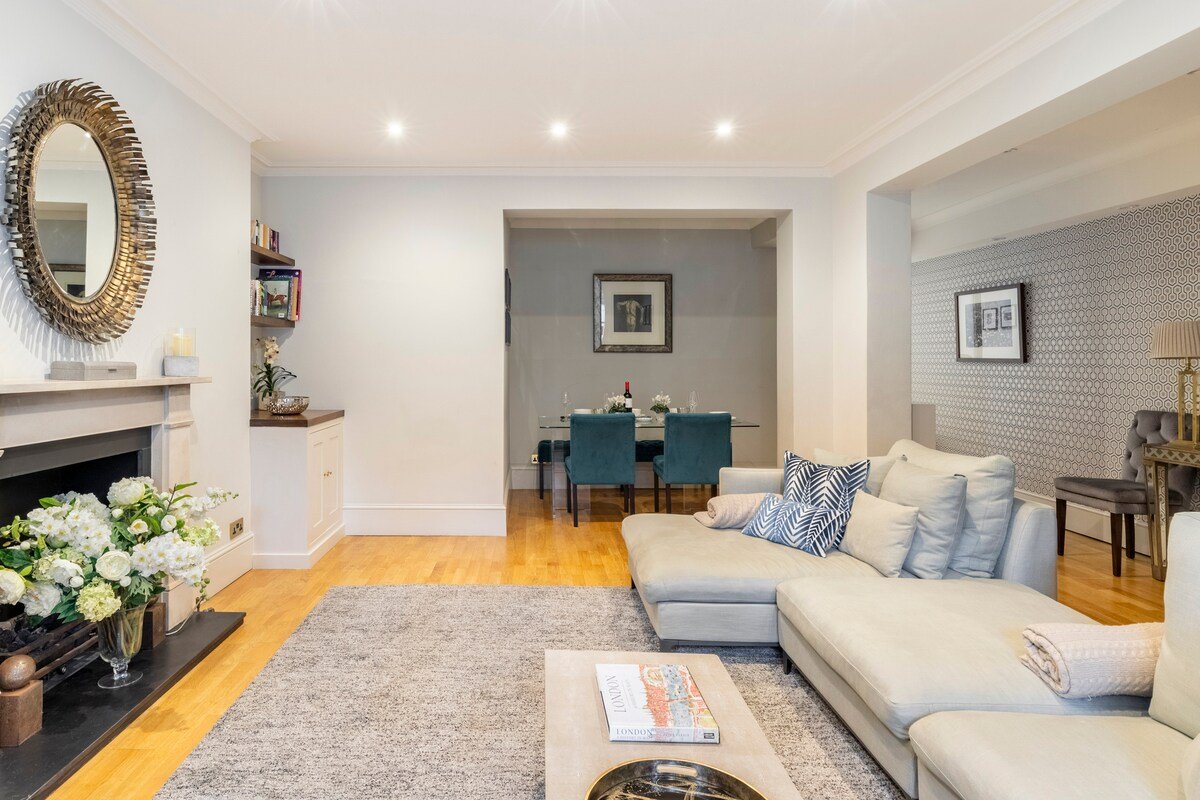 Stylish, Spacious, Family Apt in Kensington gallery image 4
