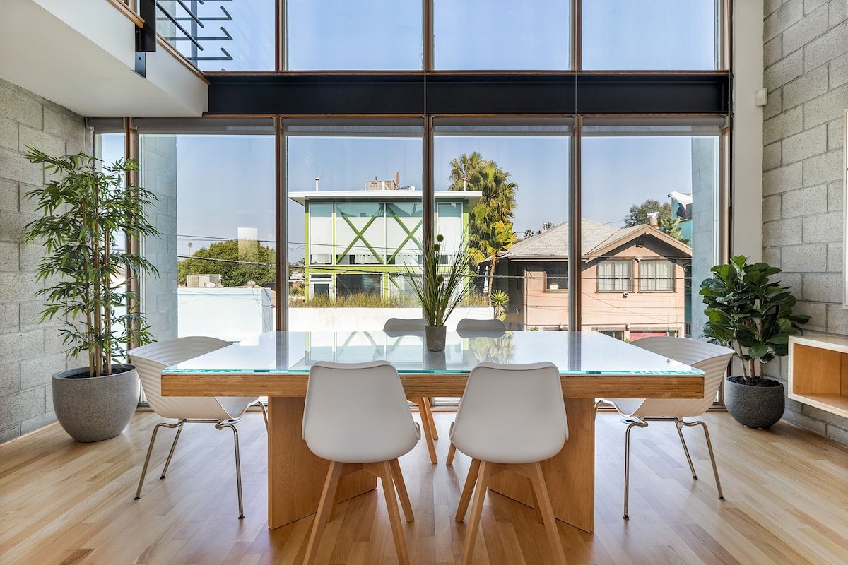 Hip Venice Home 3BD/1.5BA/WD – Steps from Beach! gallery image 5