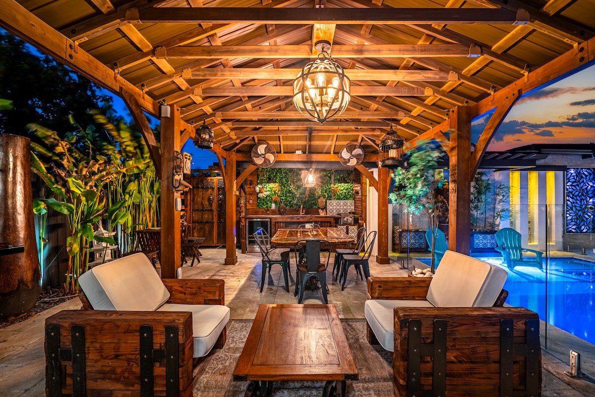 Bamboo Bliss | Pool | Putting Green | Pizza Oven gallery image 3