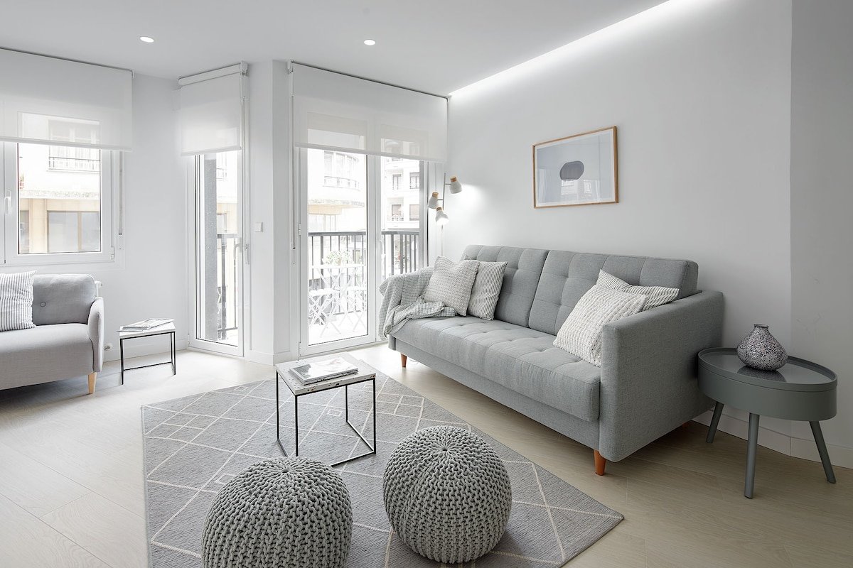 Olatu by FeelFree Rentals gallery image 4