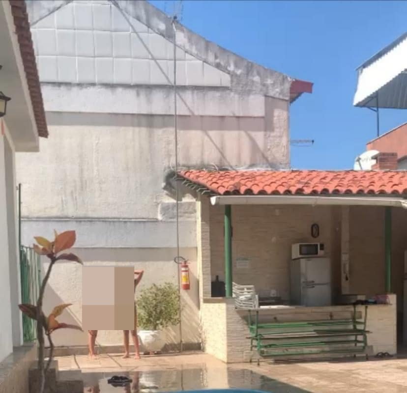 Rock in Rio – Cozy Double Bedroom for Two/Three! gallery image 5