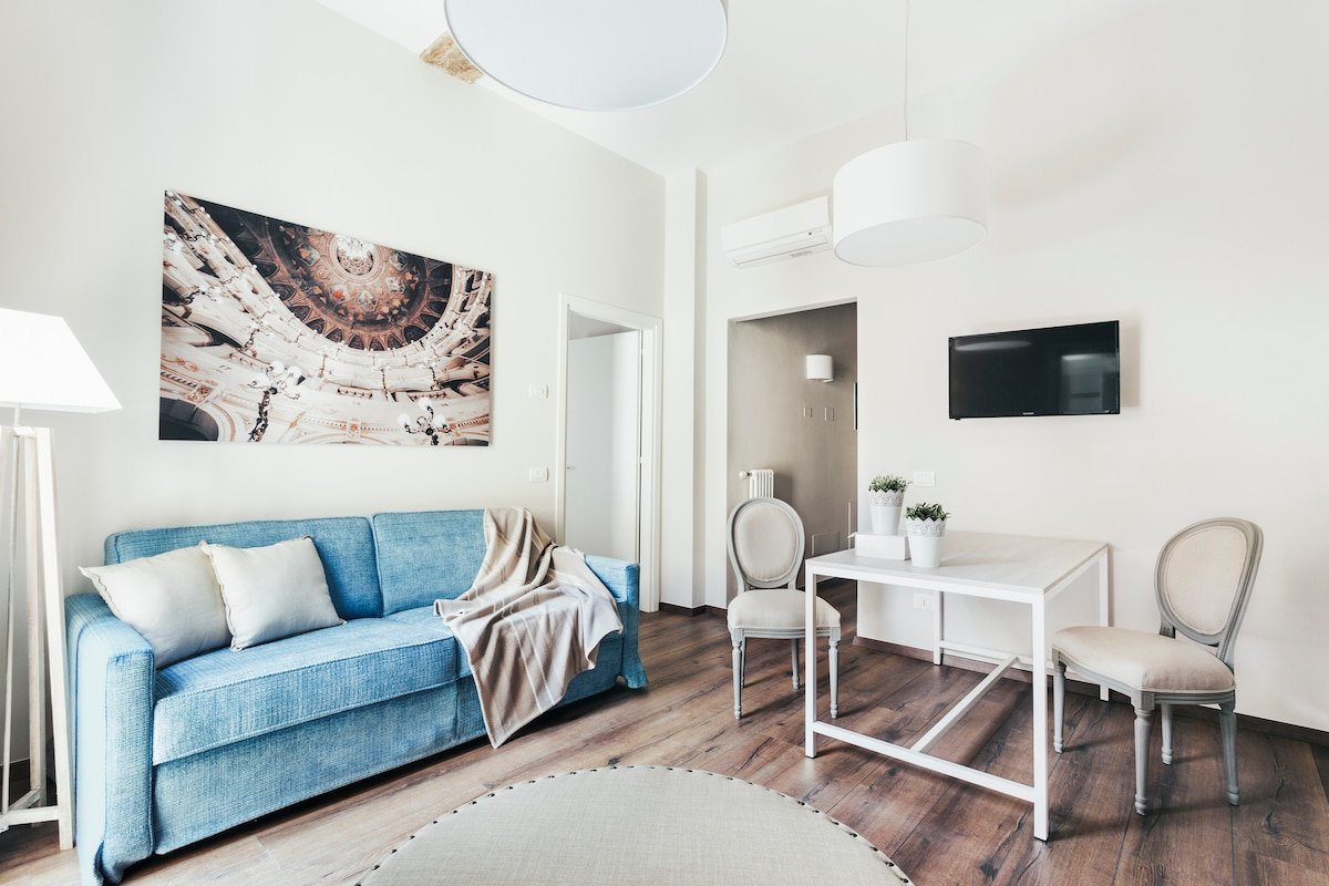 Bright three-room apt. with big Private Terrace gallery image 5