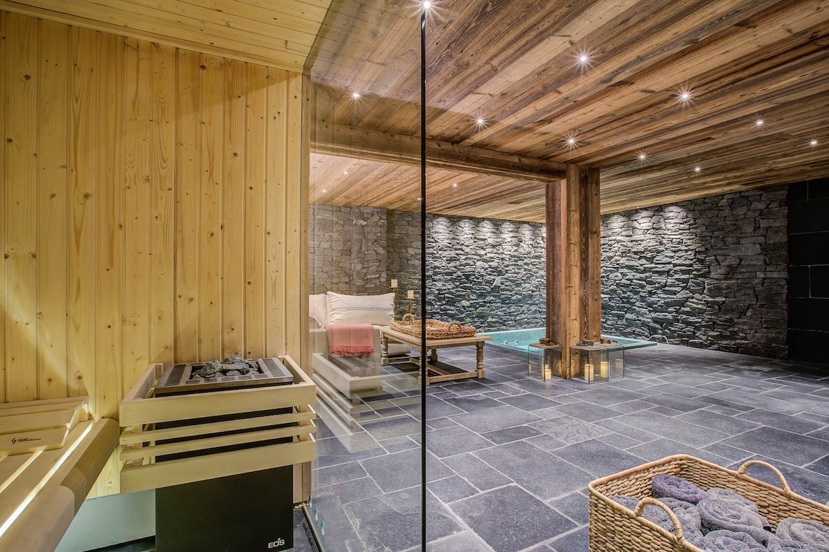 Chalet Lightbowne gallery image 4