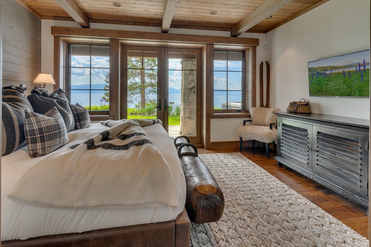 Carnelian Haus – Lakefront – TLUXP gallery image 3