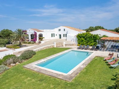 Private villa with spectacular sea views