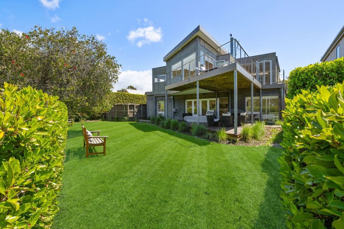 Fairway View gallery image 3